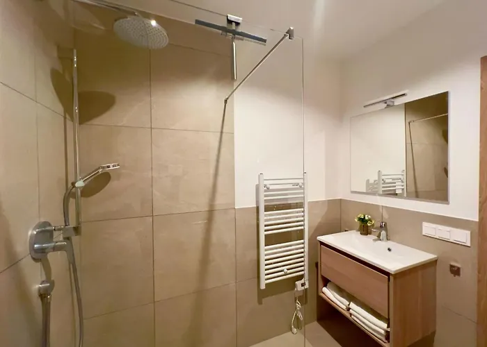 Grebenzen Starnberg 60a *